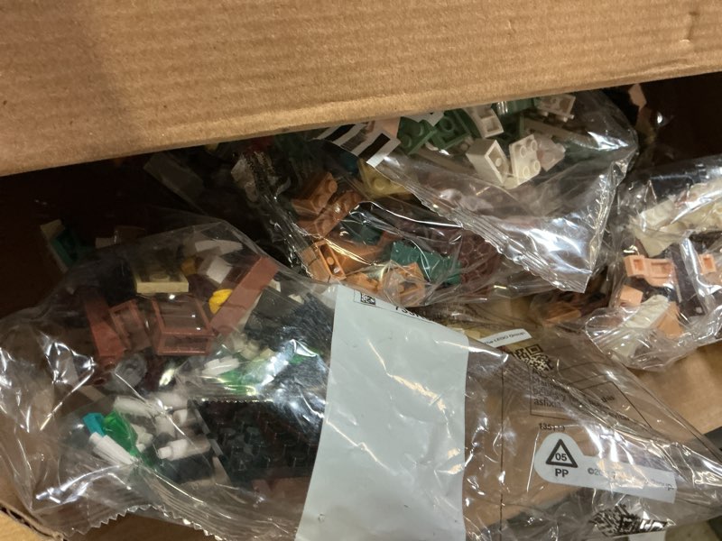 Condition photo showing As Is for lego icons boutique hotel 10297 modular building display model kit for adults to build  set with 5 detailed rooms including guest rooms and gallery