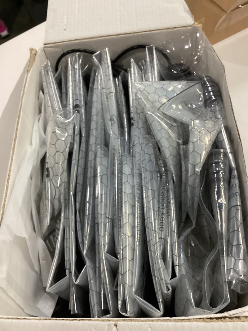 Condition photo showing Good Condition for Travel Vacuum Storage Bags with Pump, Carry-on Luggage Compression Bags + Portable Electric Pump, 80% Space Saver for Clothes, Vacuum Seal Bags for Clothing Packing Travel, Pack of 18 18 Combo Bags + Electric Pump