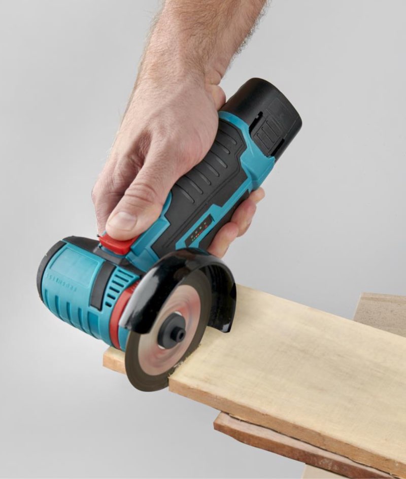 The Rechargeable Mini Circular Saw