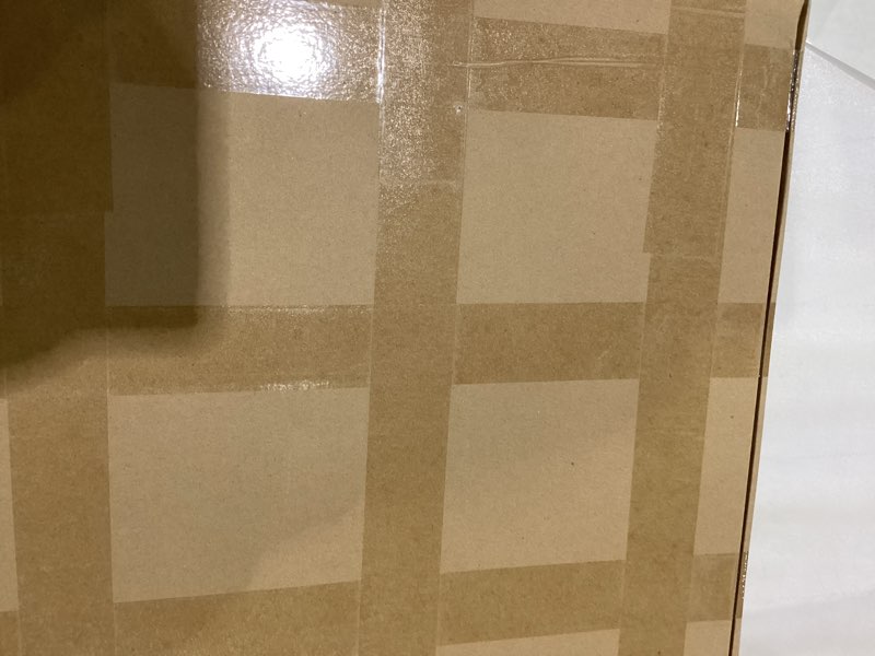 Condition photo showing New/Like New for MeMate Chicken Sign - 18 Inch Metal Sign for Coop, Hen House & Farmhouse Decor