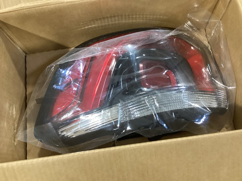 Condition photo showing Good Condition for left driver side outer tail light assembly replacement compatible with 2021-2024 jeep compass taillight rear brake lamp 3 pins ch2804124