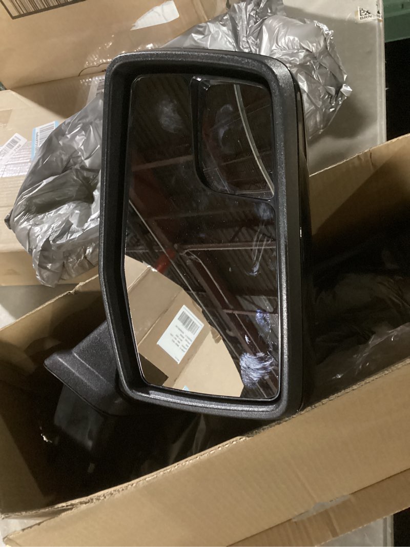 Condition photo showing Good Condition for left driver side mirror compatible with 2019-2025 chevy silverado 1500 with power glass manual folding heated without turn signal replace#gm1320583(5pins? l-5pins black
