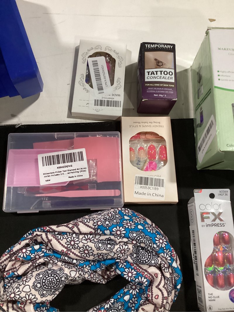 Condition photo showing Good Condition for assortment of women’s items: beauty, fashion, accessories