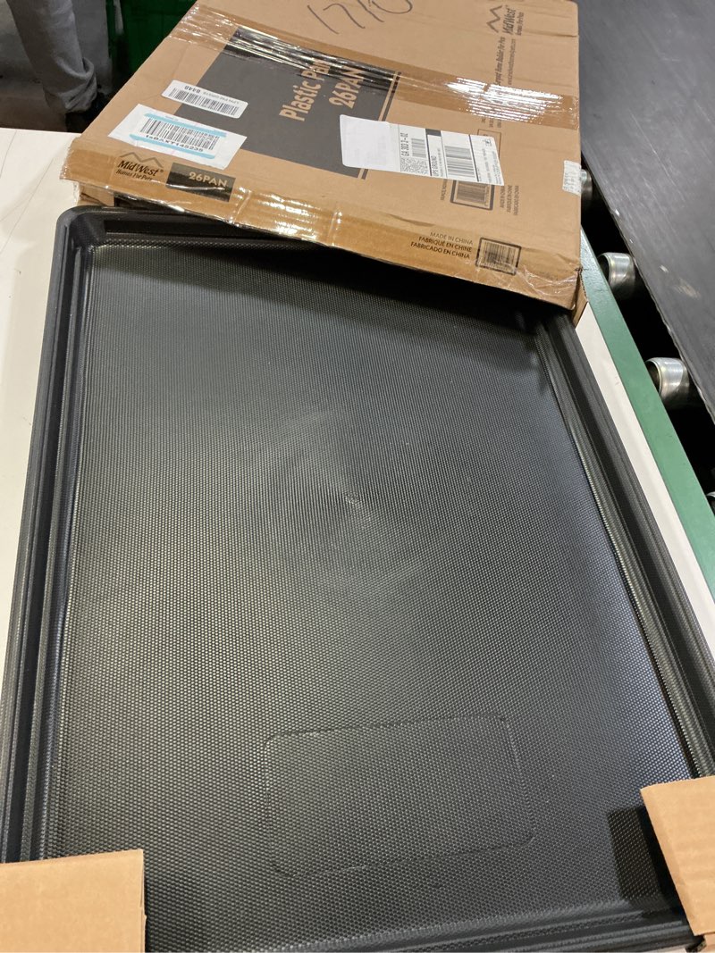 Condition photo showing Good Condition for replacement dog crate pan for midwest and new world dog crate black 22.8"l x 16.7"w x 1.1"h