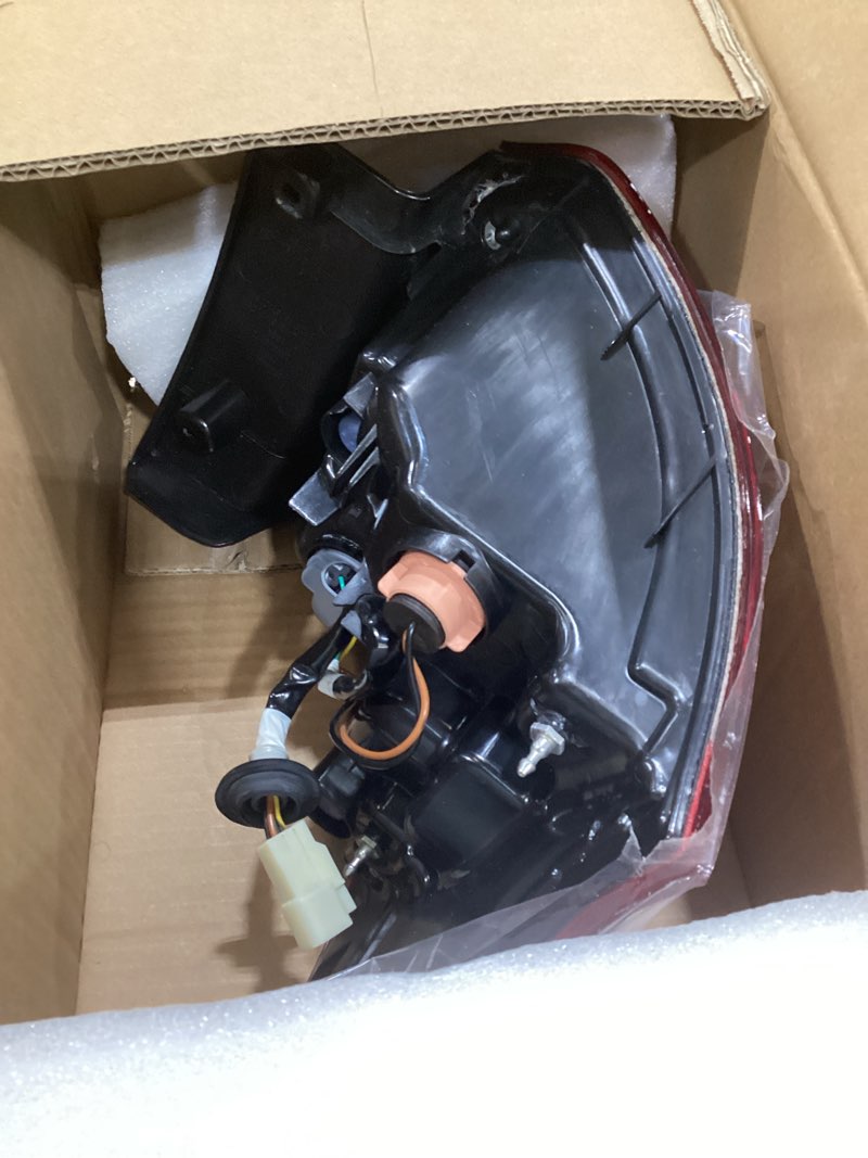 Condition photo showing As Is for tail light assembly brake lights replacement for 2016-2020 mitsubishi outlander 8330b006 right side taillight