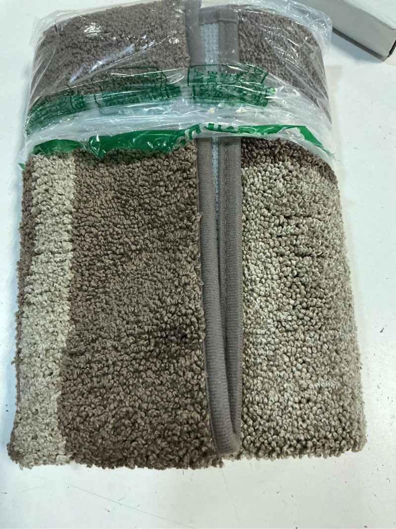 Condition photo showing Good Condition for purrugs dirt trapping door mat 24" x 36", non-slip machine washable entryway rug, entrance mat, indoor front door mat, super absorbent entry rug for muddy shoes & paws, beige & grayish brown beige & grayish brown 24" x 36"