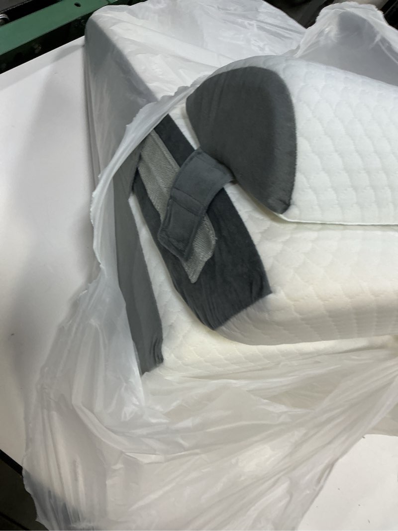 Condition photo showing Good Condition for 3Pcs Wedge Pillow Set for After Surgery,Acid Reflux Relief, Adjustable Bed Wedge Pillows for Sleeping,Anti Snore, Memory Foam Triangle Pillow for Back&Neck&Shoulder Pain Relief, White&Grey White/Grey 12 IN+1 Head pillow