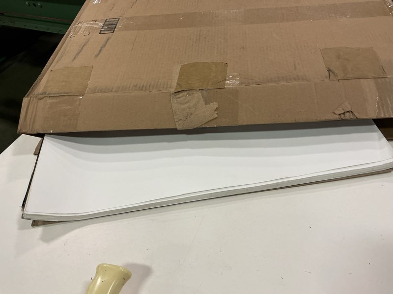 Condition photo showing Good Condition for Borden & Riley 18" x 24" #116 Artist Drawing/Sketch Pad, 147 GSM/90 lb., 40 White Sheets, 1 Pad Each