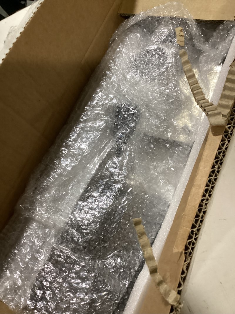 https://lotting-media.assets.bidfta.com/lotting_2feca595-bc1e-4305-a21a-0c8bcbd8b578