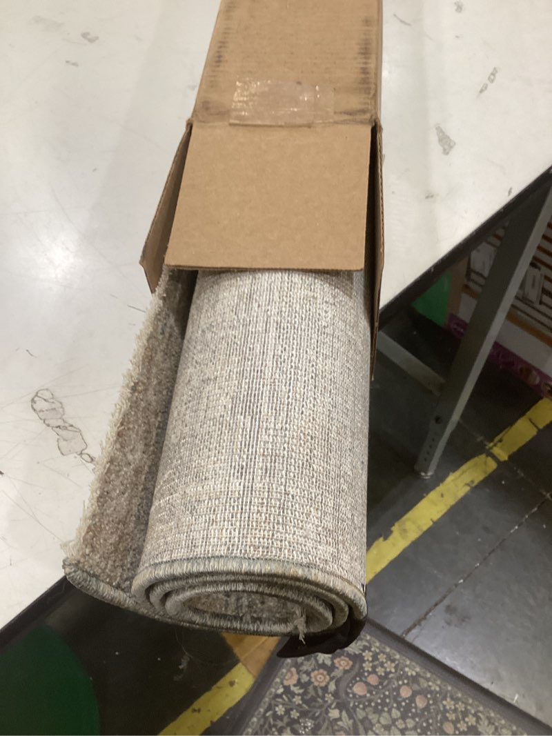 Condition photo showing Good Condition for loloi chris loves julia louisa collection loi-02 ocean/sunset 2'-3" x 3'-10", .38" pile height, accent rug ocean / sunset 2'3" x 3'10" (rectangular)