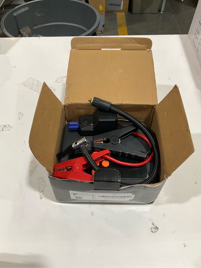 Condition photo showing Good Condition for jump starter with air compressor
