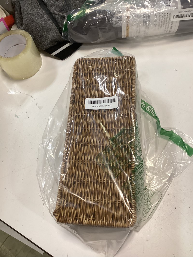 Condition photo showing New/Like New for Waterproof Wicker Storage Basket with Lid, Rectangular Tank Woven Baskets with Sections, Decorative Box for Snack Toys Bathroom (Brown)