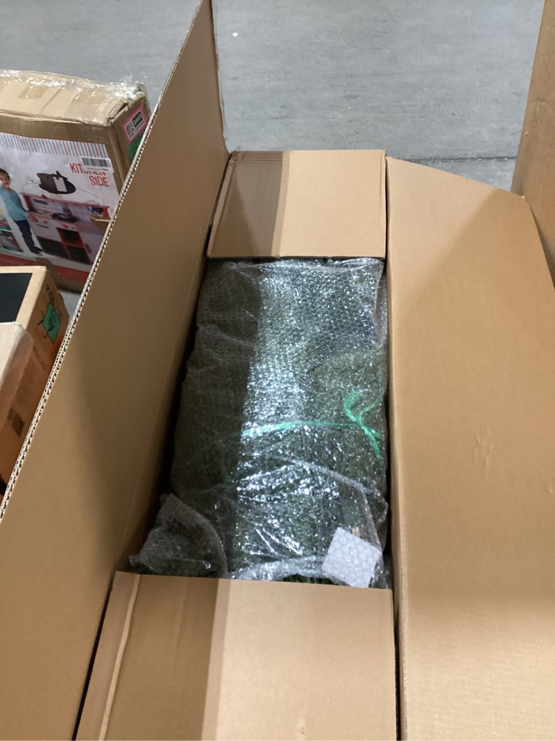Condition photo showing New/Like New for National Tree Company 7.5 ft Pre-Lit Dunhill Fir Artificial Christmas Tree, 750 Clear Lights, 2,514 Tips, Includes Stand, Green
