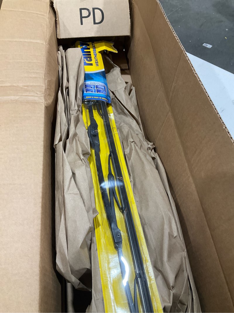 Condition photo showing Good Condition for rain-x rx30228 weatherbeater wiper blades, 28" windshield wipers (pack of 1), automotive replacement windshield wiper blades that meet or exceed oem quality and durability standards 28" pack of 1