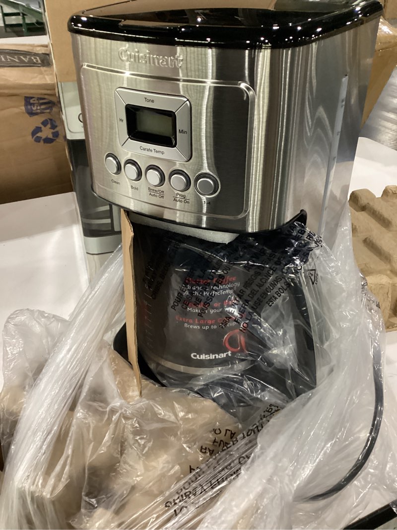 Condition photo showing Good Condition for cuisinart 14 cup programmable drip coffee maker stainless steel
