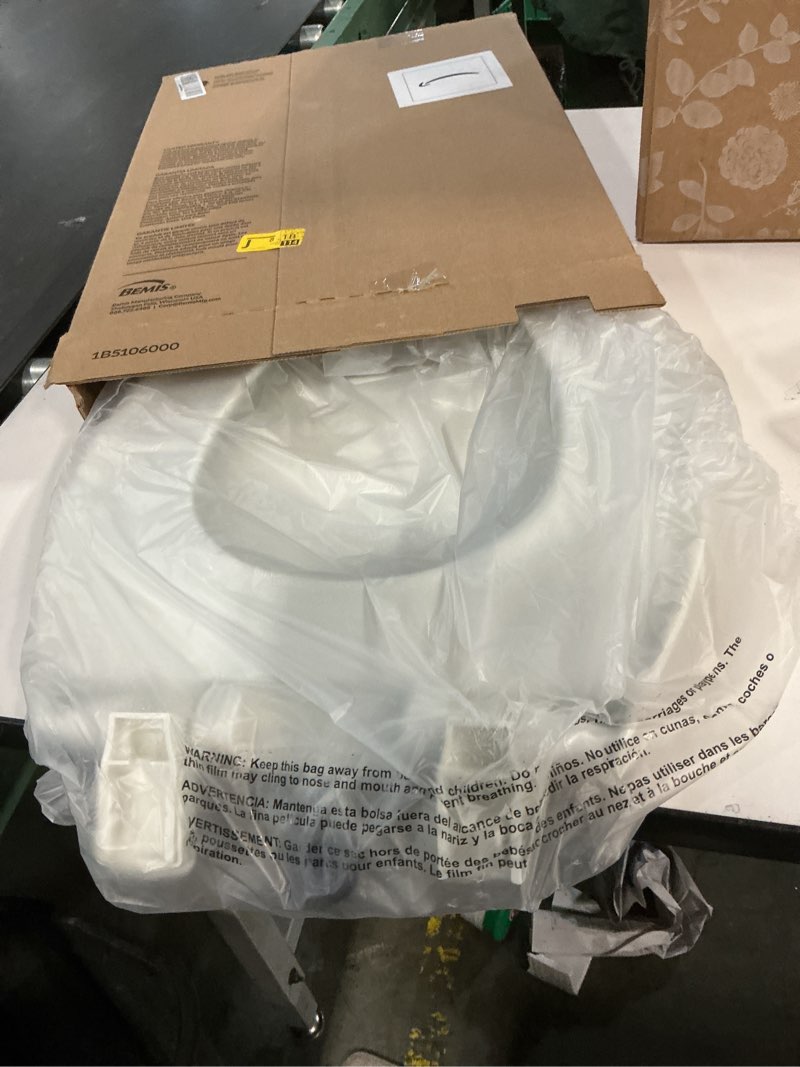 Condition photo showing Good Condition for Bemis Aurora Slow Close Toilet Seat, Easy Clean Hinges and Adjustable Perfect Fit Plastic Seat, Made in USA, Elongated, White Elongated White