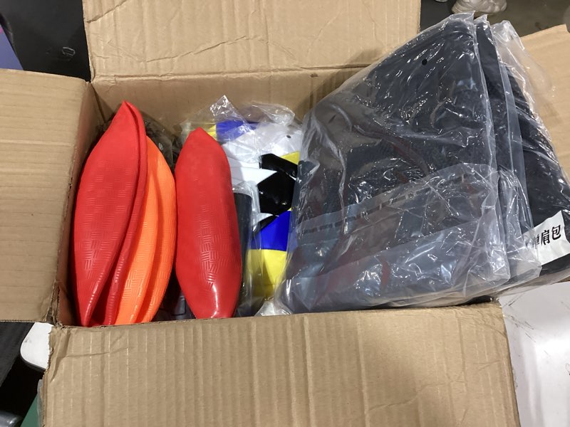 Condition photo showing Good Condition for Leyndo 18 Pcs Sport Balls Bulk Set Basketball Football Volleyball Soccer Playground Baseball with Sport Equipment Bag Pump for Adults Outdoor Indoor Practice Christmas Operation Gift Multicolor