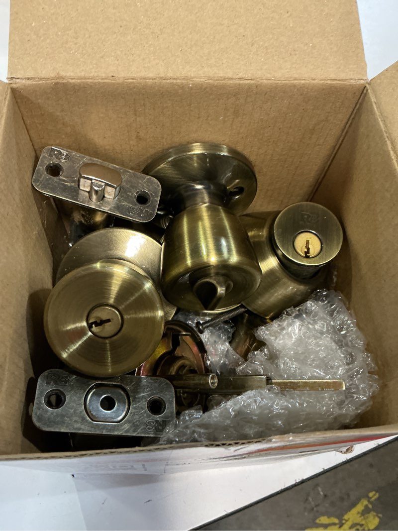 Condition photo showing Good Condition for reliabilt gallo antique brass traditional exterior single-cylinder deadbolt keyed entry door knob project pack 2 -pack