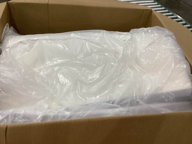 Condition photo showing Good Condition for SINWEEK Tri Folding Mattress Foam Topper 4" Thickness Floor Cot Mattress, Guset Bed with Removable&Machine Washable Cover and Lining, CertiPUR-US Certified 25 x 75 Inch S (25 x 75 Inch) High Support Foam