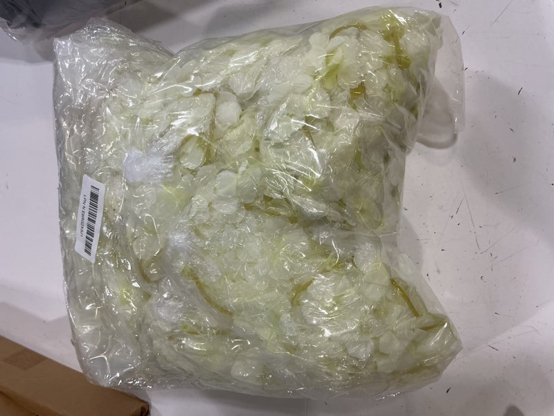 Condition photo showing Good Condition for nuenen 16 pack 94.4ft artificial cherry blossom vines cherry blossom flower garland hanging silk cute room decor for japanese kawaii bedroom party wedding spring home decorations (white)