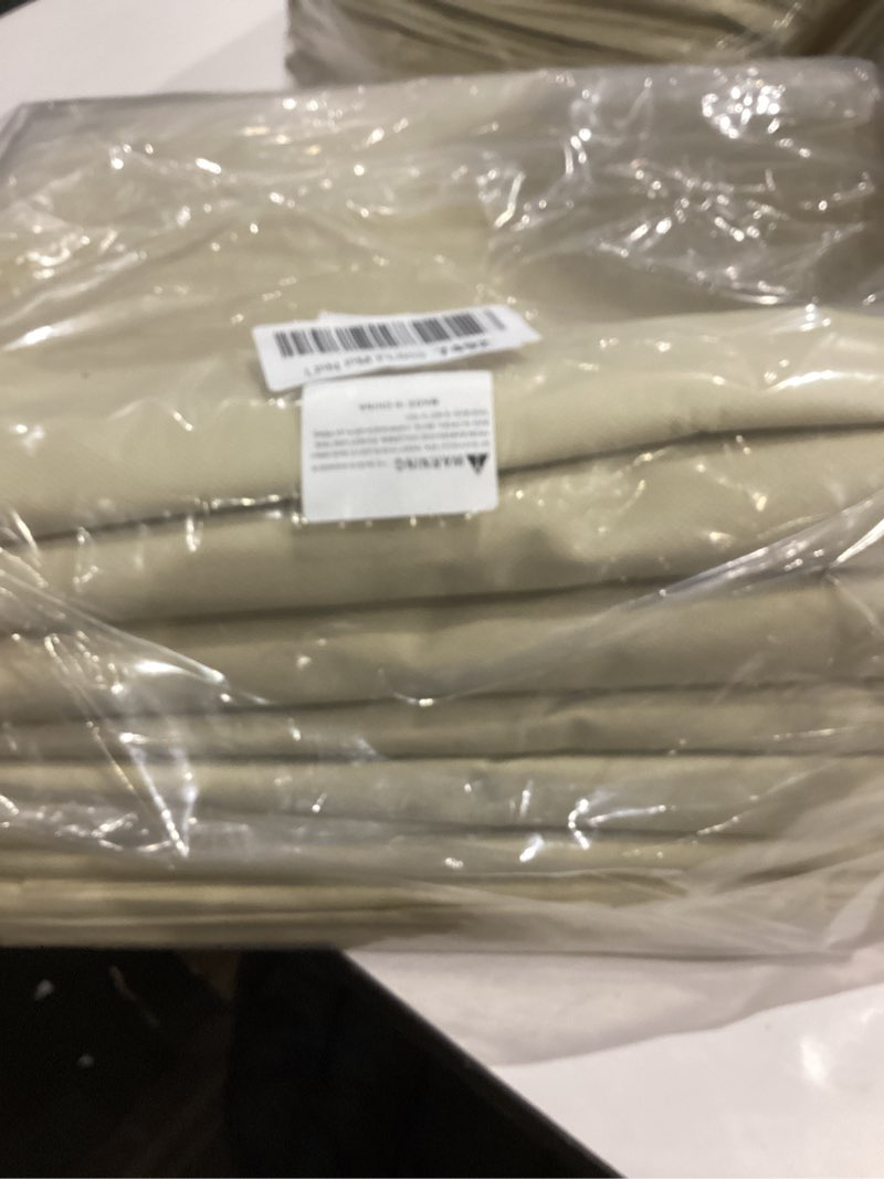 Condition photo showing Good Condition for plant covers freeze protection – 35" × 50" reusable plant protector bag with drawstring and zipper for plants trees shrub, frost jacket warm blanket for freeze frost protection season extension 35x50inch 10pcs beige