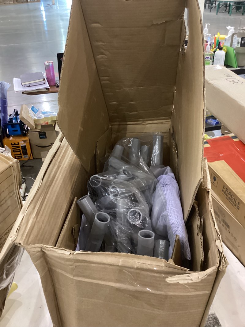 https://lotting-media.assets.bidfta.com/lotting_3041cbce-de02-4696-bc14-8f308fbc0c82