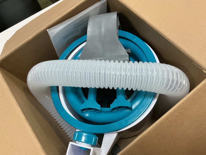Condition photo showing Good Condition for bluescape pool surface skimmer