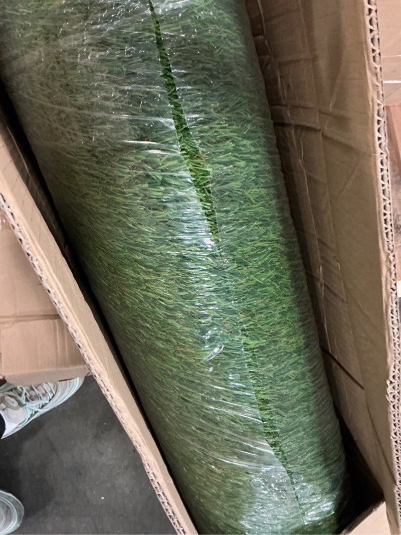 Condition photo showing Good Condition for VEVOR Artifical Grass Turf, 6 x 10 ft Thick Grass Rug Indoor Outdoor, 1.38" Realistic Synthetic Grass Mat with Drainage Holes, Perfect for Patio Garden Lawn Home Backyard Dog Mats