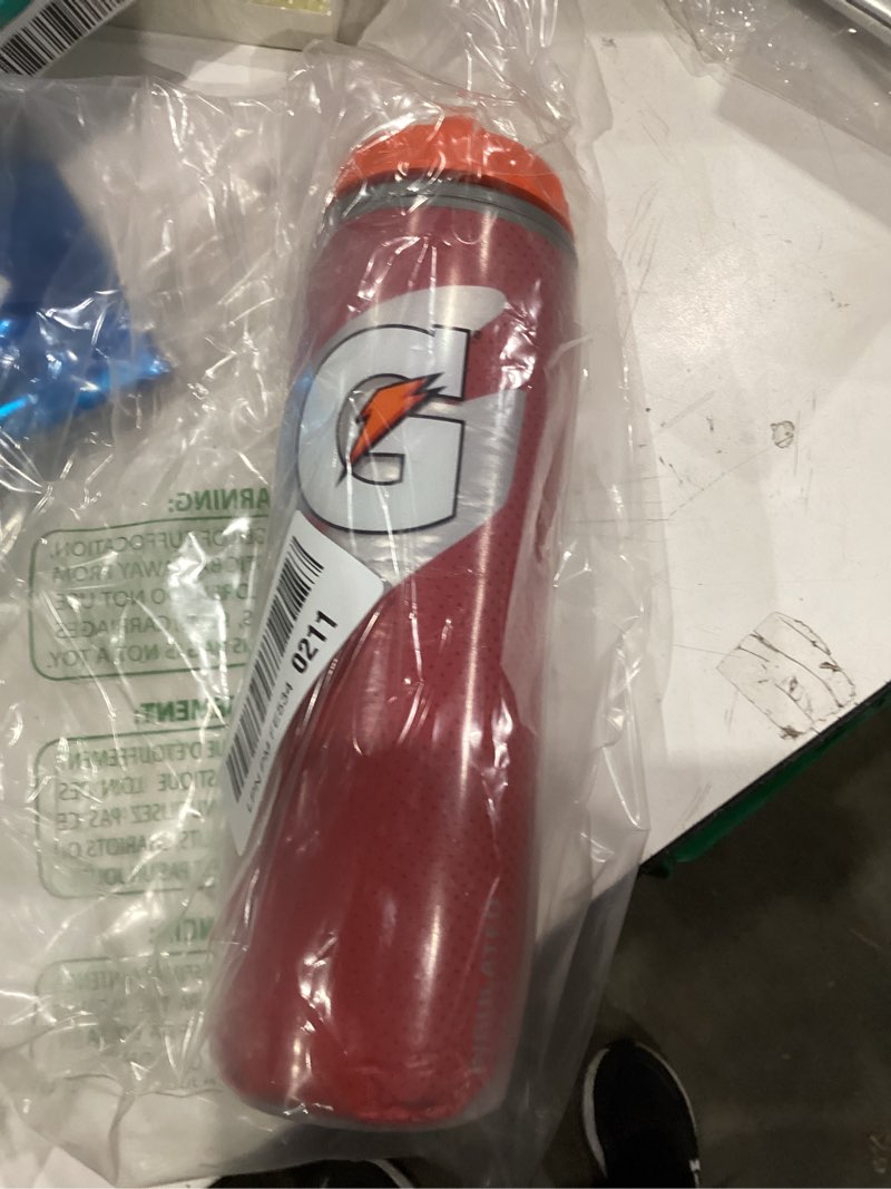 Condition photo showing As Is for Gatorade Insulated Squeeze Bottle Red 30 Ounces