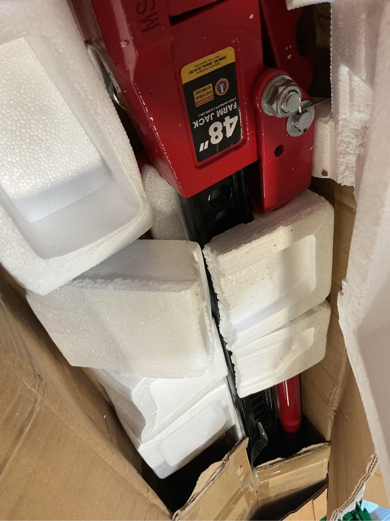 Condition photo showing Good Condition for BIG RED TR6501B Torin 48" Ratcheting Off Road Utility Farm Jack, 3 Ton (6,000 lb) Capacity, Red