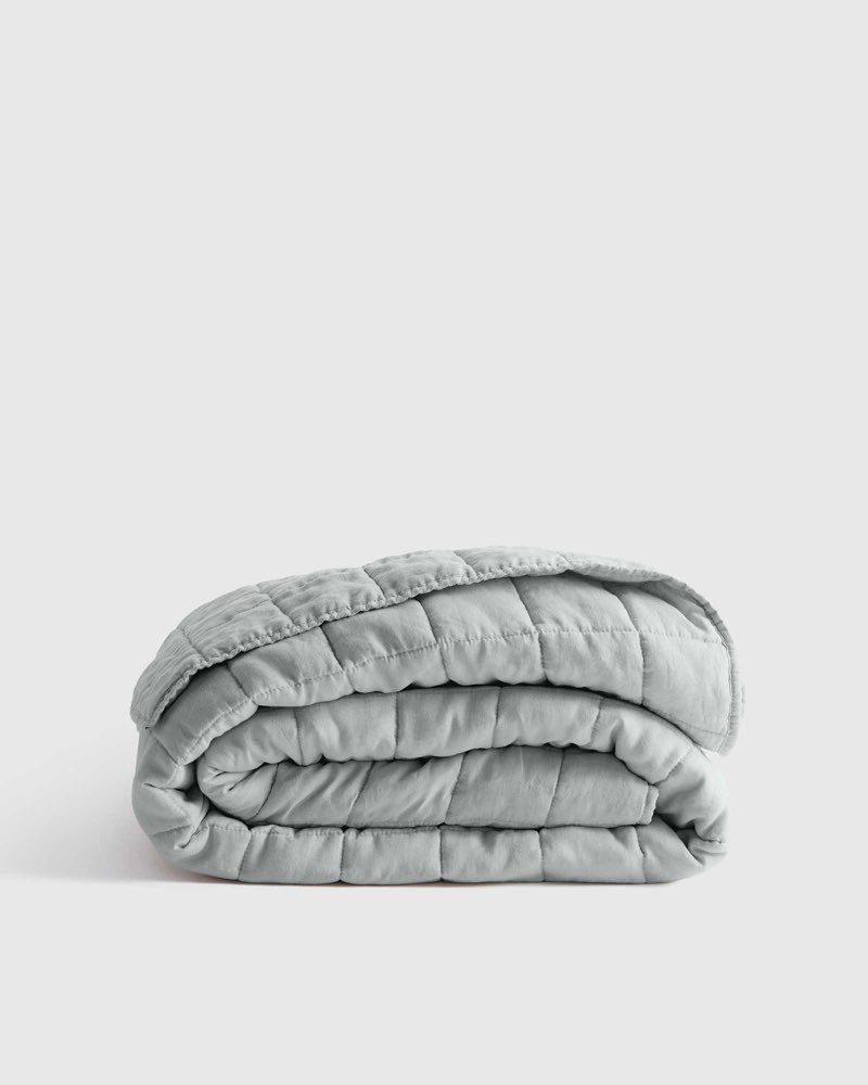 quince european linen box quilt full/queen mist