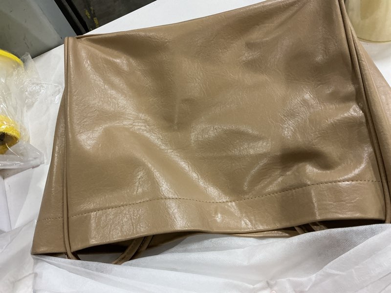 Condition photo showing New/Like New for VOCUS Tote Bag for Women 2Pcs Large Casual PU Weekender Bag Soft Vegan Leather Shoulder Hobo Handbag Purse Travel Oversize Apricot