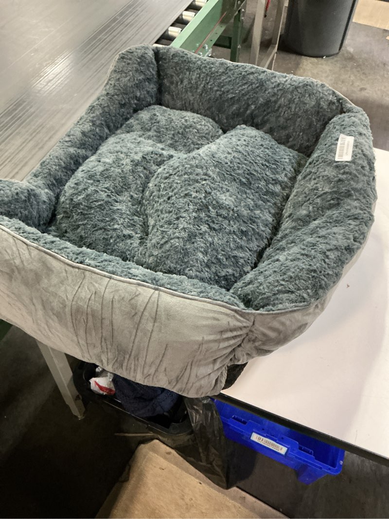 Condition photo showing As Is for INVENHO Large Dog Bed for Large Medium Small Dogs, Rectangle Washable Orthopedic Dog Bed, Soft Calming Sleeping Puppy Bed Durable Pet Cuddler with Anti-Slip Bottom L(30"x24"x9") L(30"x 24"x 9") Grey