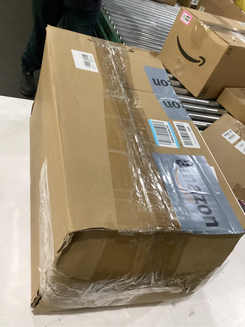 Condition photo showing Good Condition for folding work stool