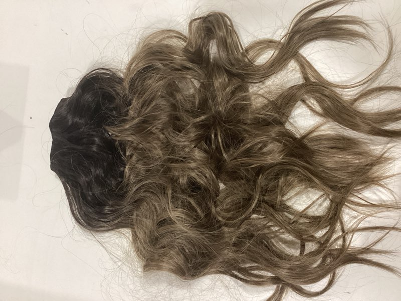 Condition photo showing Good Condition for KooKaStyle Invisible Wire Hair Extensions with Transparent Headband Adjustable Size 4 Secure Clips Long Wavy Secret Wire Hairpiece for Women(20 Inch Dark Brown Obmre Light Brown)