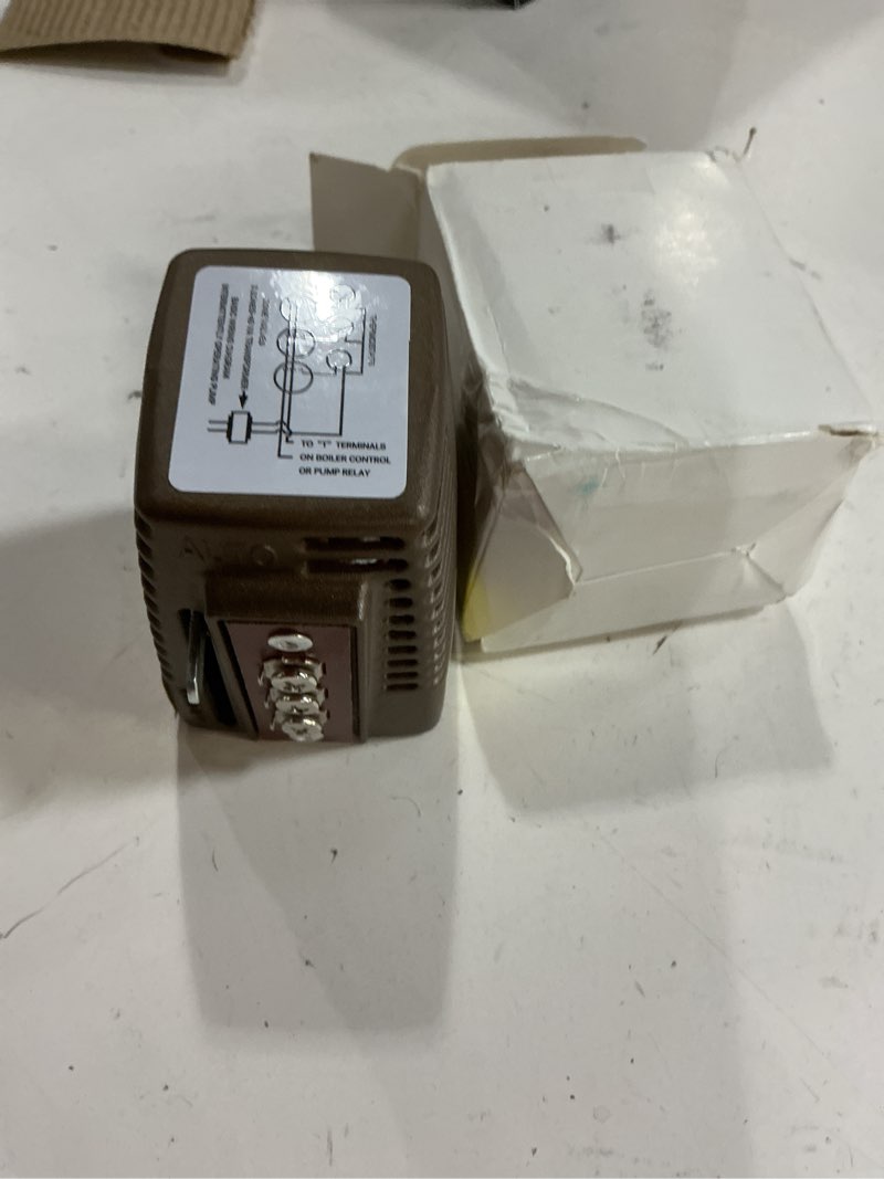 Condition photo showing Good Condition for 555-050rp zone valve power head compatible with taco 550 series & 570 series (570, 571, 572, 573), 24v heat-actuated actuator, hydronic boiler control, 3-year free replacement