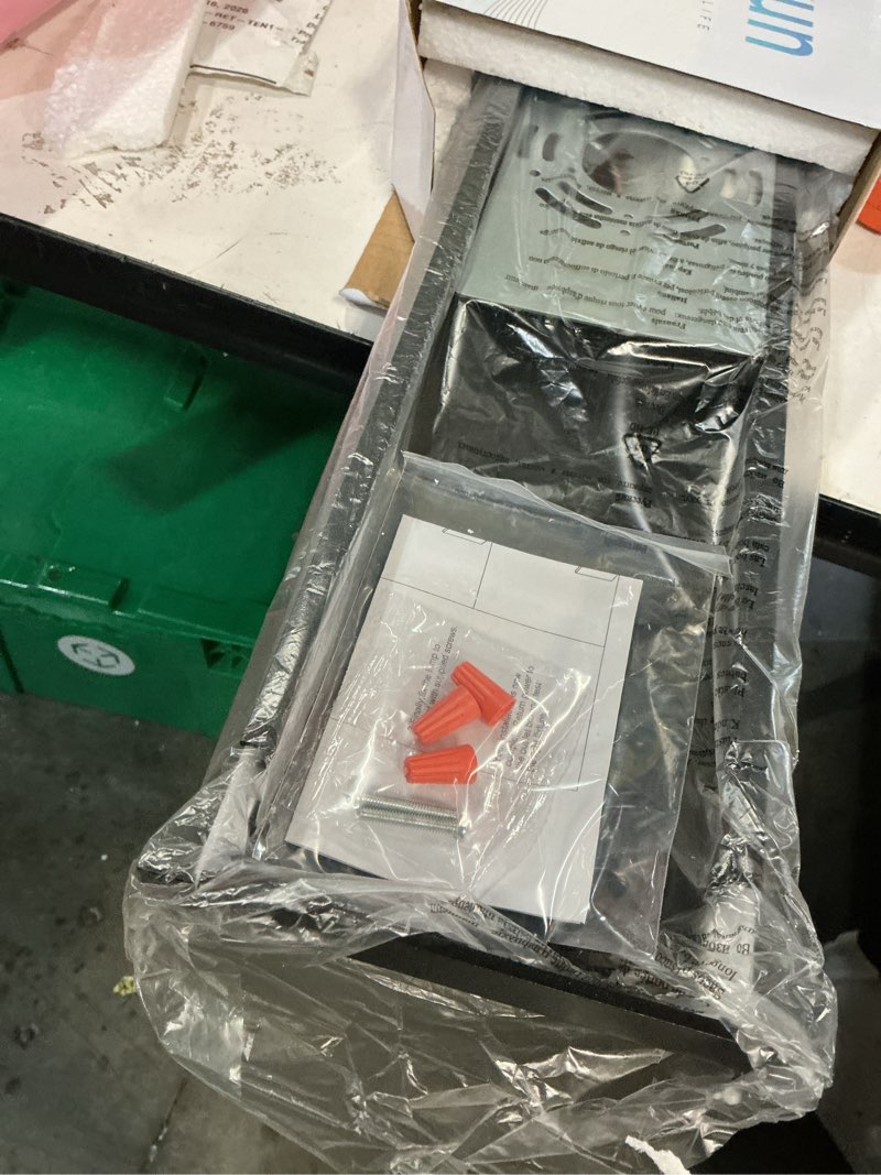 Condition photo showing New/Like New for Aipsun 20W/24in Rectangular LED Black Modern Wall Sconce Horizontal Up and Down Wall Mount Light for Indoor Vanity Bar Light Bedroom Living Room Bathroom Home Lighting Fixtures (Warm White 3000K) Warm Light 24 inch