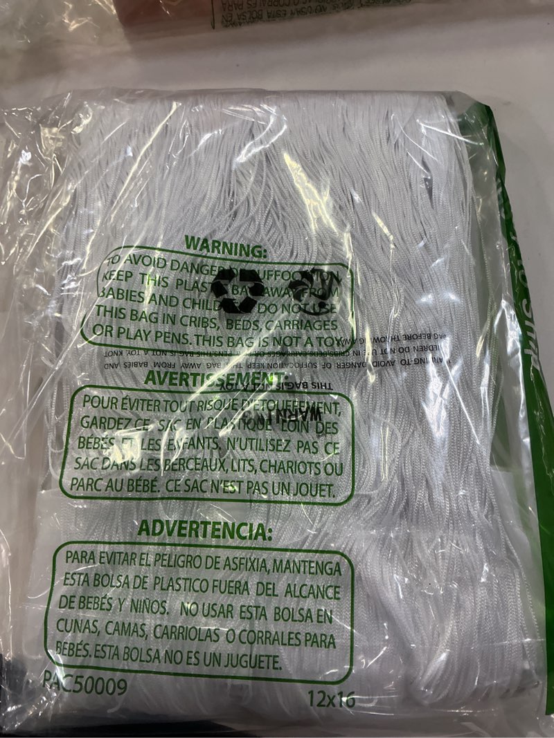 Condition photo showing New/Like New for YIIBAII Beaded Curtain Beaded Curtains for Doorways Crystals Suitable for Interior Hanging Decoration and Partitions Closet Curtains (39"x79", White) White 39"W x 79"L (Pack of 1)