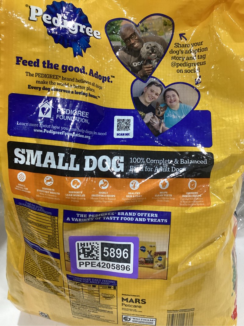 Condition photo showing Good Condition for pedigree dry dog food for adult small dogs, roasted chicken and vegetable flavor, 14 lb. bag chicken & vegetable 14 pound (pack of 1)