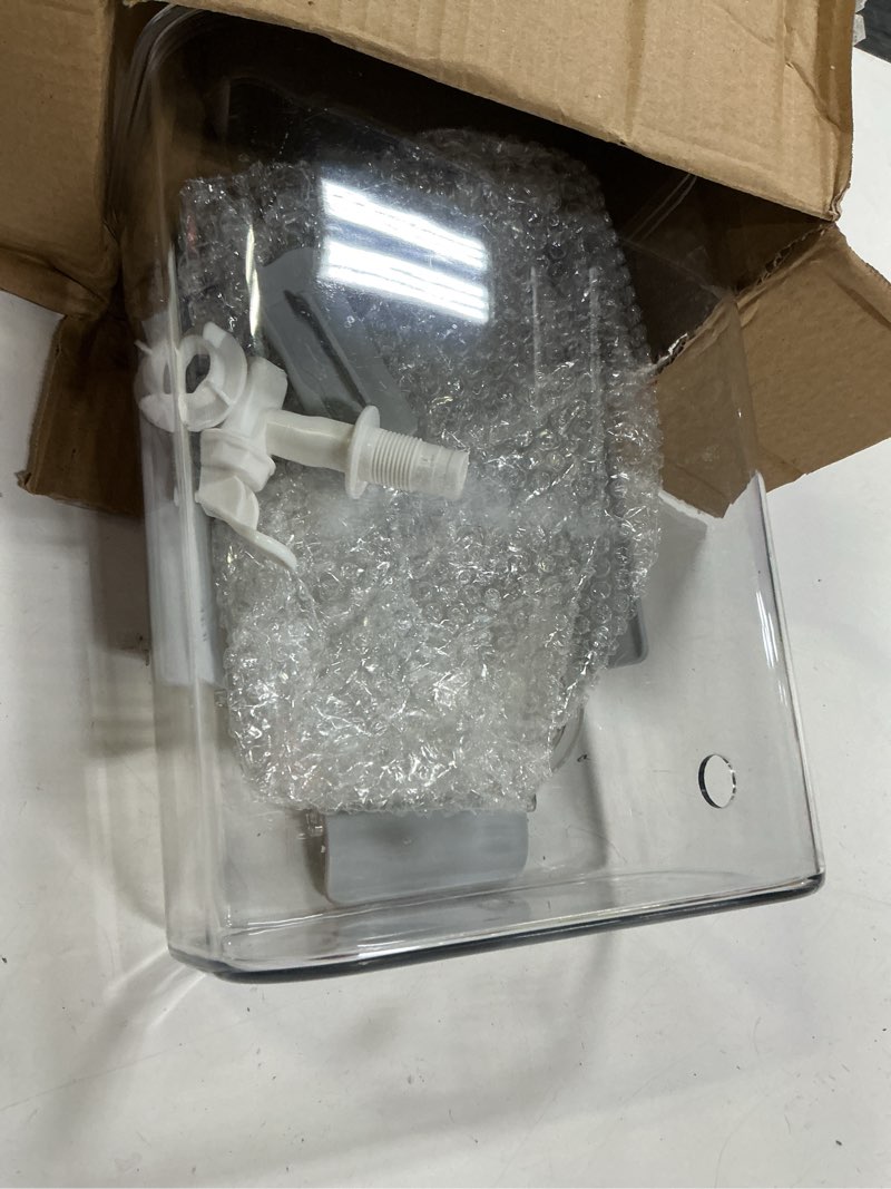 Condition photo showing Good Condition for Elsjoy Plastic Drink Dispenser with Spigot, 1.2 Gallon Beverage Dispenser Cold Drink Container for Iced Tea, Lemonade, Fridge, Bar, Party, Lock Lid