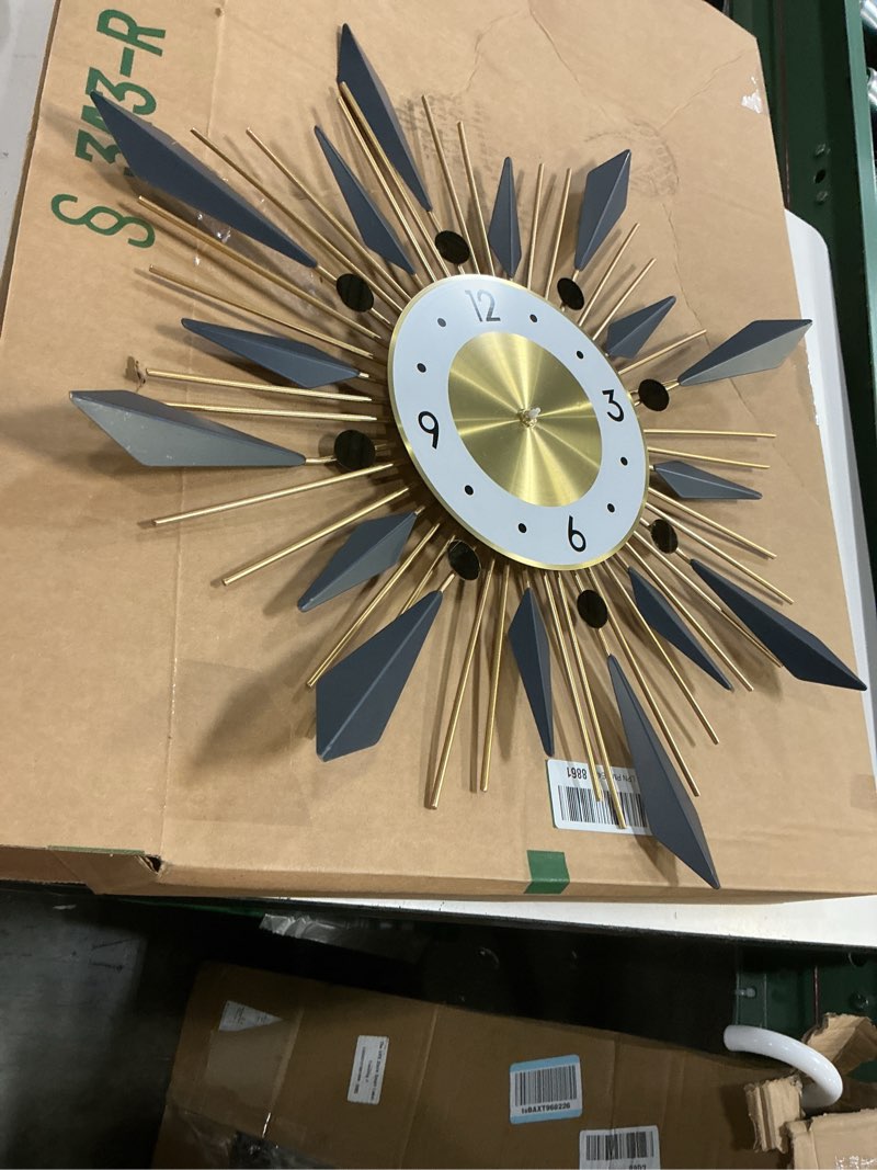 Condition photo showing Good Condition for ergocar wall clock, stylish and simple large decorative kitchen wall clock, no tick silent modern metal wall clock, suitable for living room, office time wall clock