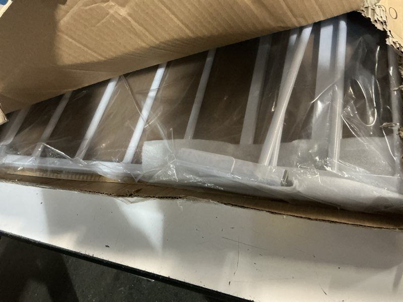 Condition photo showing Good Condition for innotruth 29.5–40.75" baby gate for stairs, 30" tall dog gates for doorways & hallways, safety gate for kids & pets, pressure-mounted walk-through with dual lock & 2-way swing, white white 29.5-40.75" w x 30" h