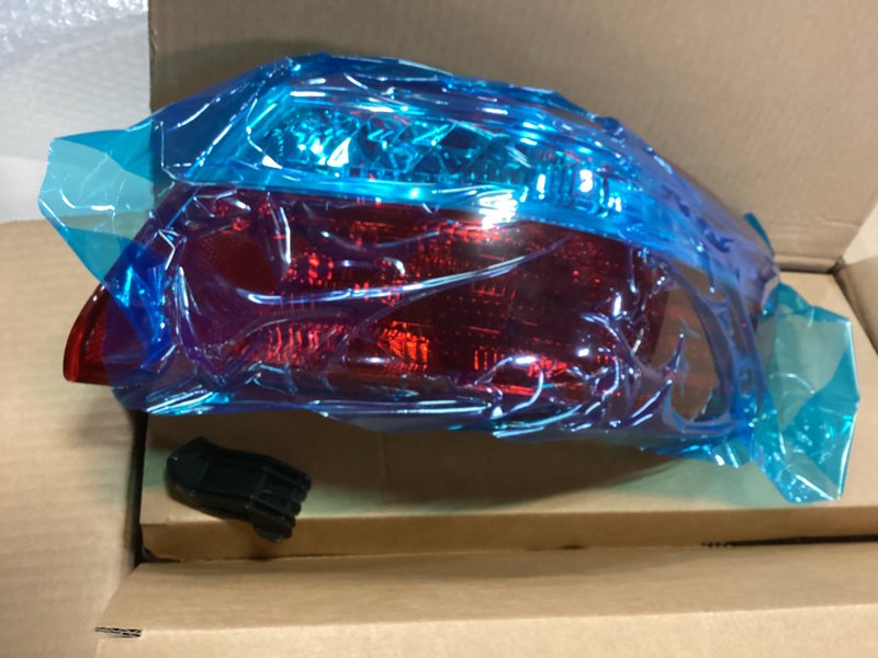 Condition photo showing item condition for Tail Lights Brake Lamps Taillight Replacement for Camry 2007 2008 2009 Replacement for 8155006240 8155133340 Passenger and Driver Side