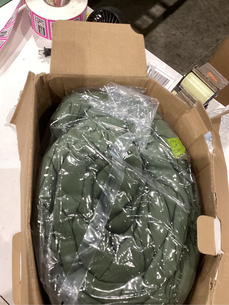 Condition photo showing As Is for Bedsure Comforter Duvet Insert - Quilted Comforters Queen Size, All Season Duvet, Down Alternative Bedding, with 8 Tabs, Gifts for Women/Men, Olive Green, Queen 88 x 88 Inches Olive Green Queen