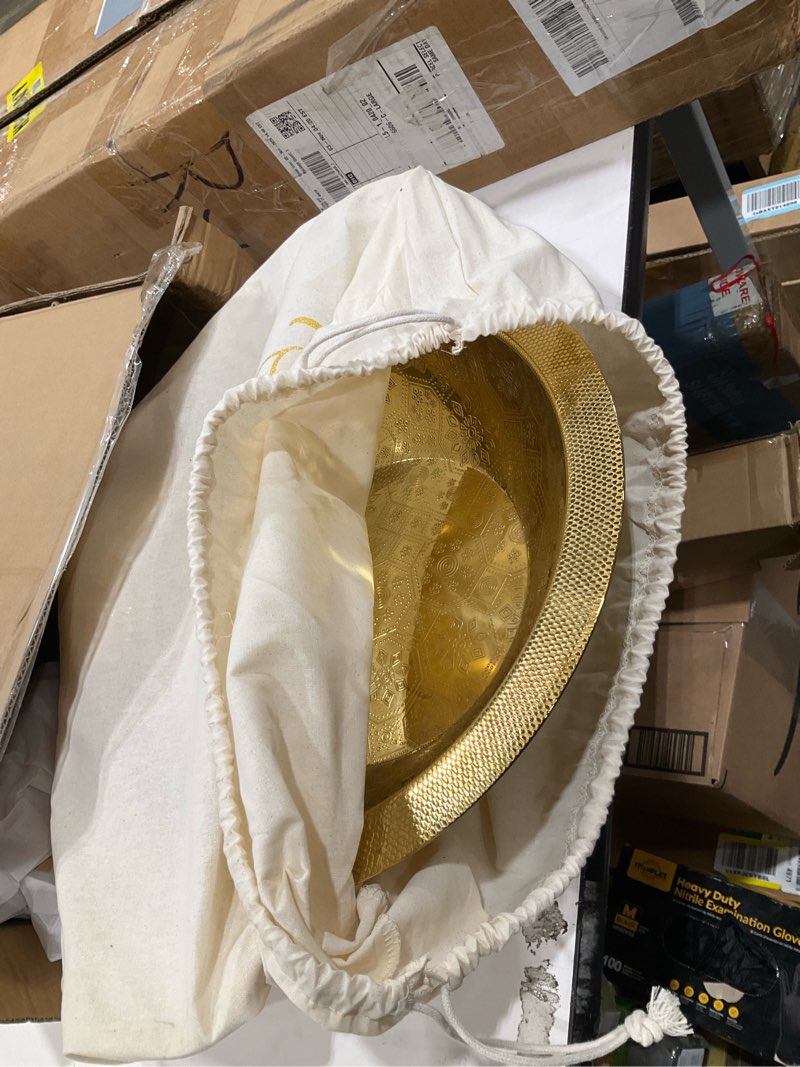 Condition photo showing Good Condition for nuur wok, stainless steel, 5 quart, oven safe, dishwasher safe, all stove types compatible, pot, pan, saute pan, fry pan, karahi, serving dish, bakeware, baking dish, serving bowl