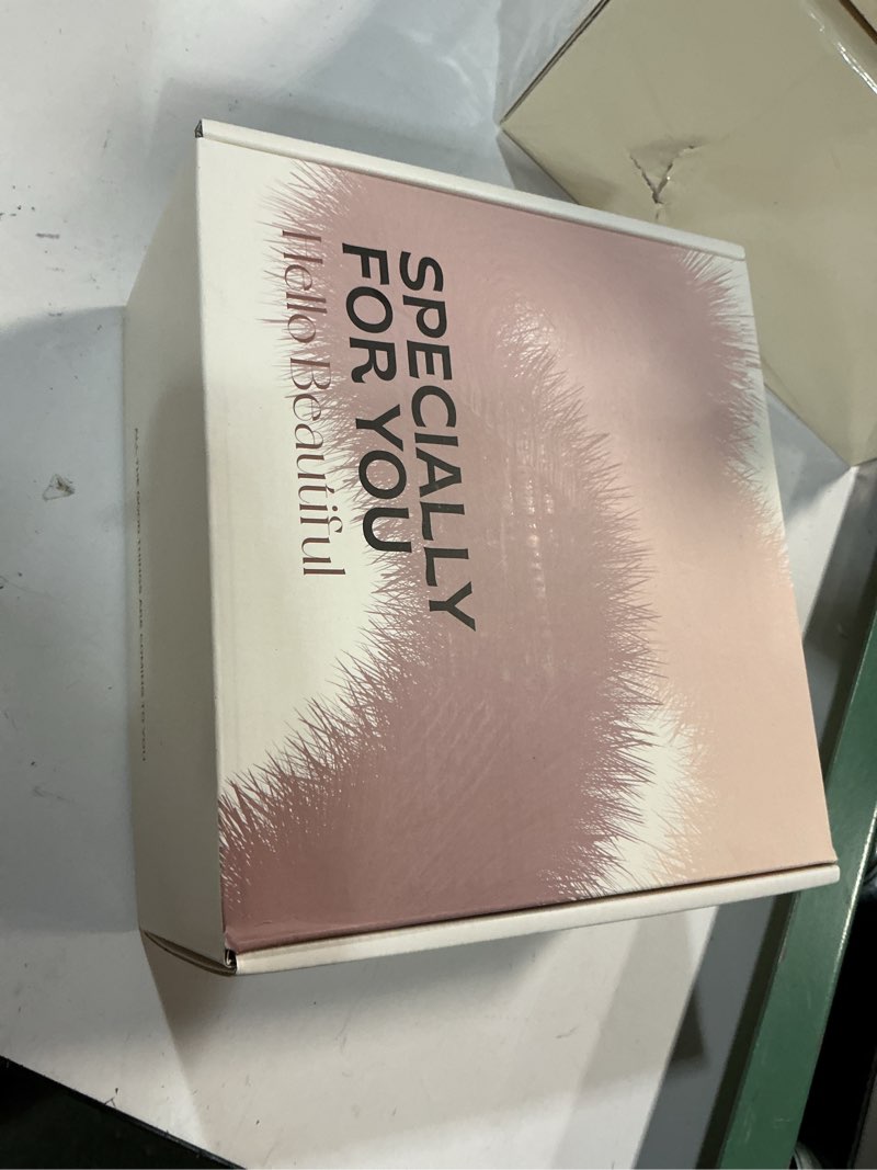 Condition photo showing New/Like New for Christmas Gifts Sets for Women-5 Piece, Faux Fur Bucket Hat and Glove Set, Personalized Gifts for Her Wife Sister Girlfriends Leopard Print Light