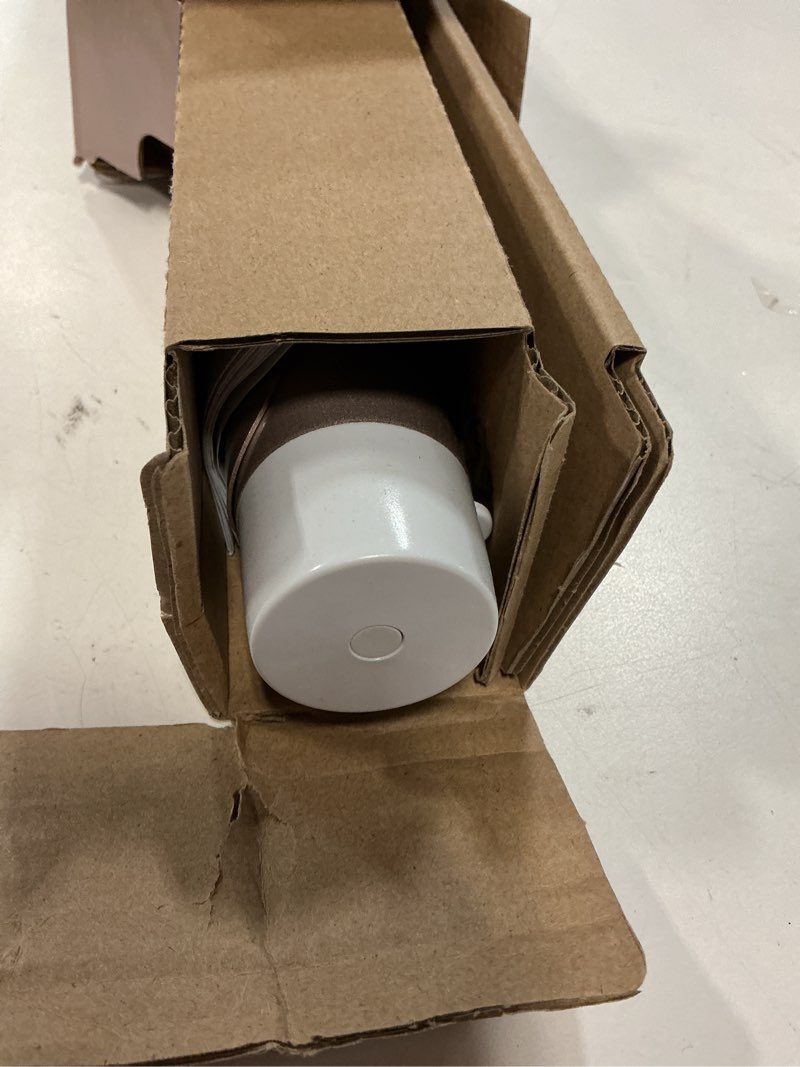 Condition photo showing Good Condition for Conair Double Ceramic 1 ½-Inch Long Barrel Curling Iron, 1 ½-Inch Barrel Creates Soft Waves, Hair Waver for Use on Medium & Long Hair, White/Rose Gold