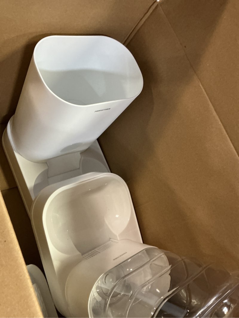 Condition photo showing Good Condition for PAWGETHER® 2 Pack Gravity Cat Feeder and Water Dispenser 1 Gallon/3.5L Automatic Cat Feeder and Waterer Dog Water Bowl Dispenser Pet Food Dispenser Puppy Kitten Rabbits 3.5L Feeder + Waterer (2-Pack)
