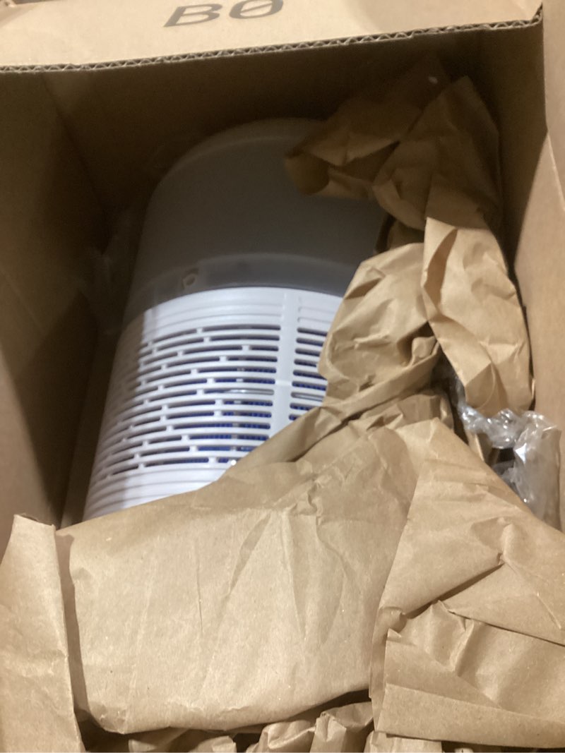 Condition photo showing Good Condition for BLUEAIR Premium Smart Humidifier for Large Rooms, Bedrooms, Better Sleep with Evaporative Invisible Mist Tech, Auto Humidify, Easy Top Fill, Smart Control with App, Touchscreen, 3.5L Tank for 48 hours