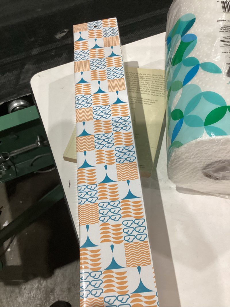 Condition photo showing New/Like New for COCOER Bath Mat-Absorbent Stain Resistant Non Slip Quick Dry Rug for Bathroom-Black Golden 17”x27” Black Golden 2'3" x 1'5" (Rectangular)